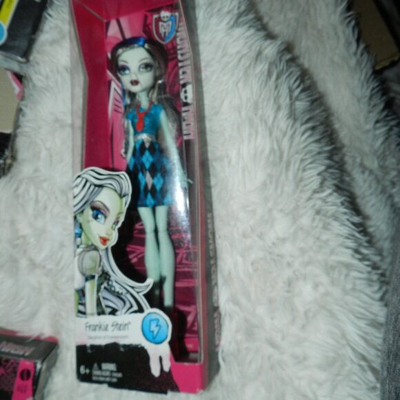 Monster High Frankie Stein Doll Sealed NIB 2015 Mattel🆕FAST😮‍💨⚡🚚 - Picture 3 of 16